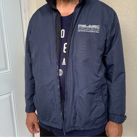 PELAGIC. High Performance Offshore Gear. Heavy navy jacket w/hood. Fleec…